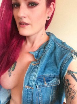 TattooQueenRose aus Hamburg,Deutschland